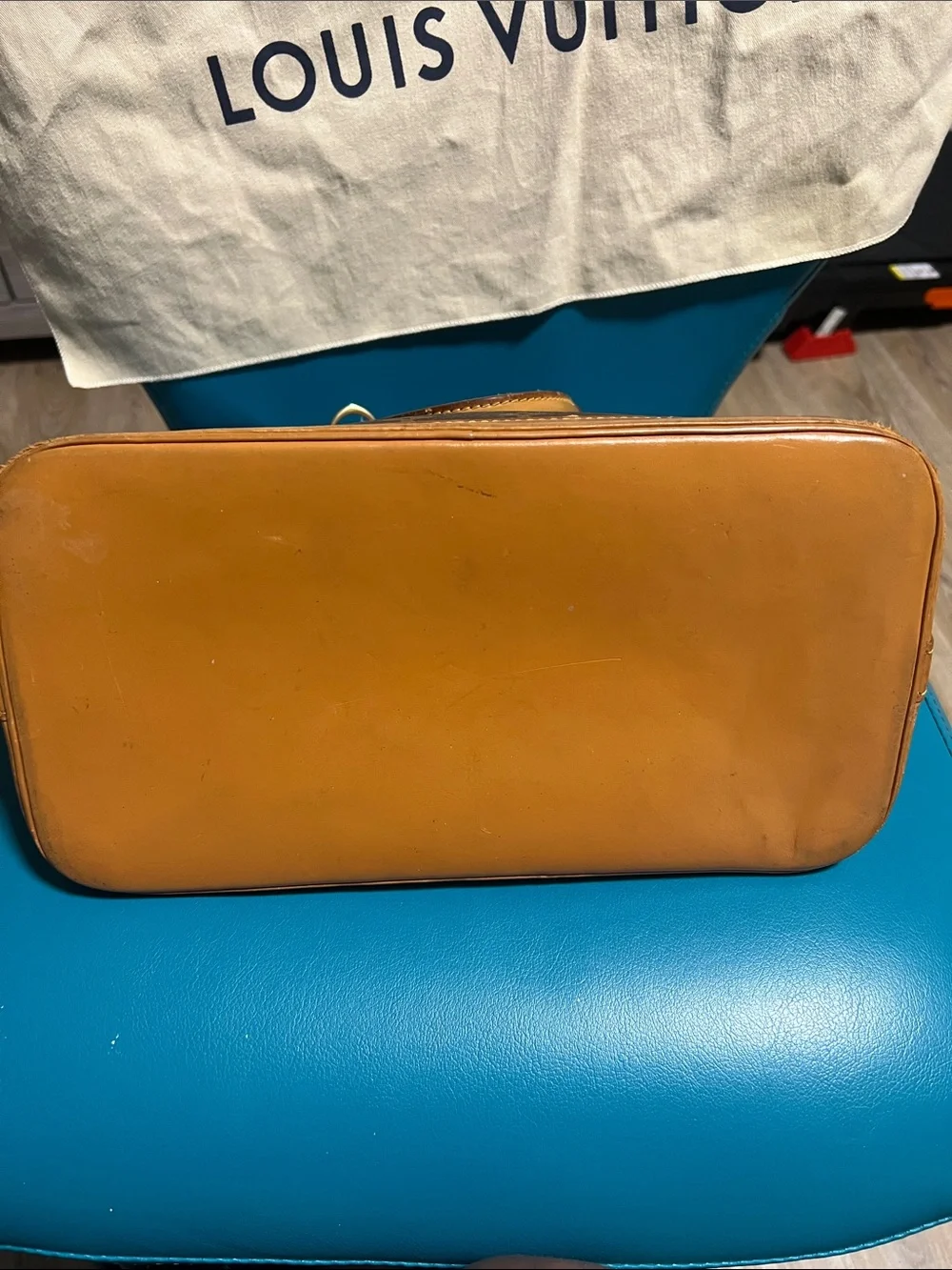 Louis Vuitton Monogram Canvas Key & Card Holder in Brown and Tan
